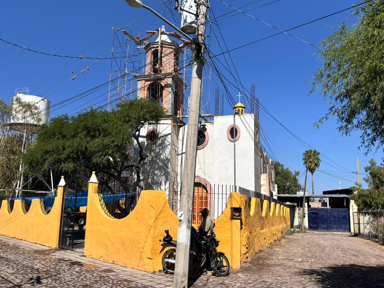 Local church under renovation in San Miguel de Allende, Mexico